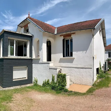 度假居 Grande Maison De *